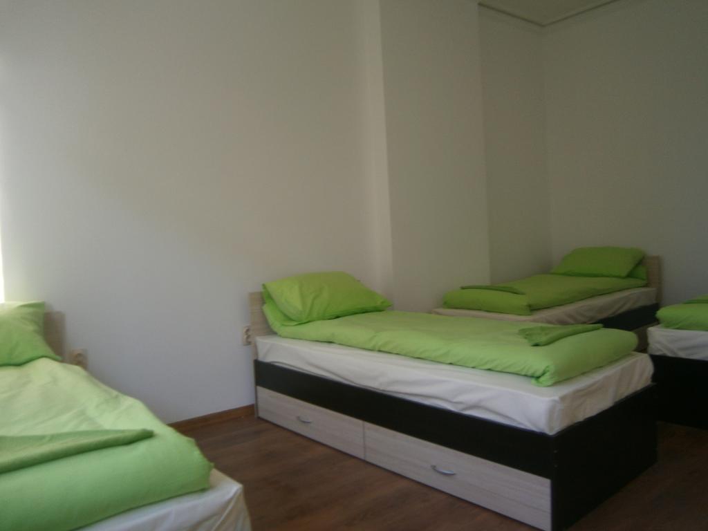Ivory Tower Hostel صوفيا المظهر الخارجي الصورة