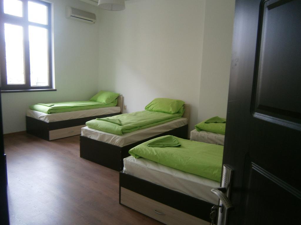Ivory Tower Hostel صوفيا المظهر الخارجي الصورة