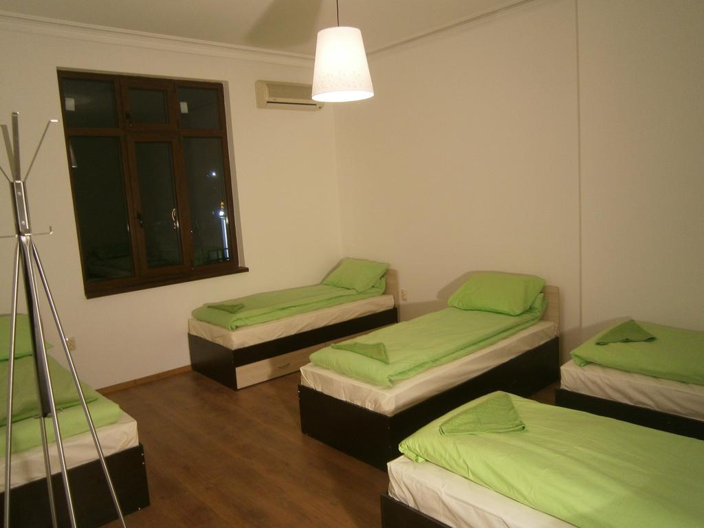 Ivory Tower Hostel صوفيا المظهر الخارجي الصورة